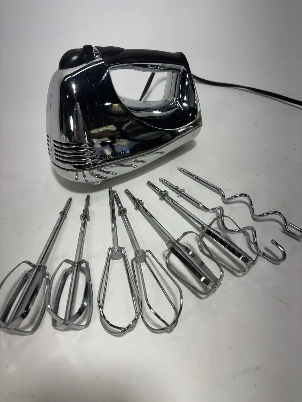 Chefmate Hand Mixer HM3000 200W Chrome w/ Attachments Beaters Dough Hooks